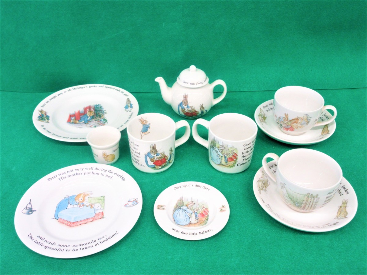 格安，低価 1円 おたからや H0914-08 ウエッジウッドWEDGWOOD ピーターラビット カップ＆ソーサー プレート等 ９点セット(ウェッジウッド)｜売買されたオークション情報、yahooの商品情報をアーカイブ公開 - ウェッジウッド
