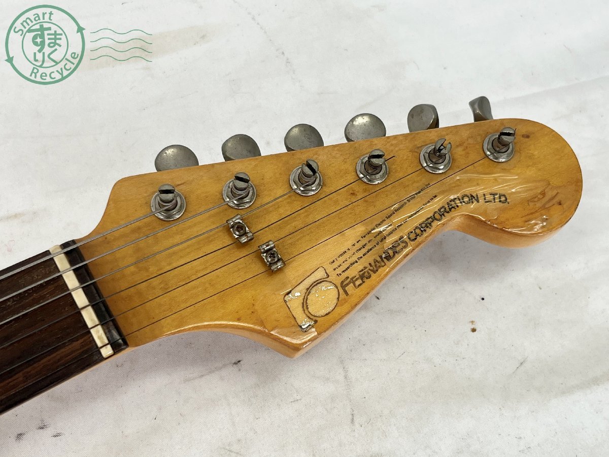 09250561 □FERNANDES フェルナンデス ストラトキャスターシェイプ