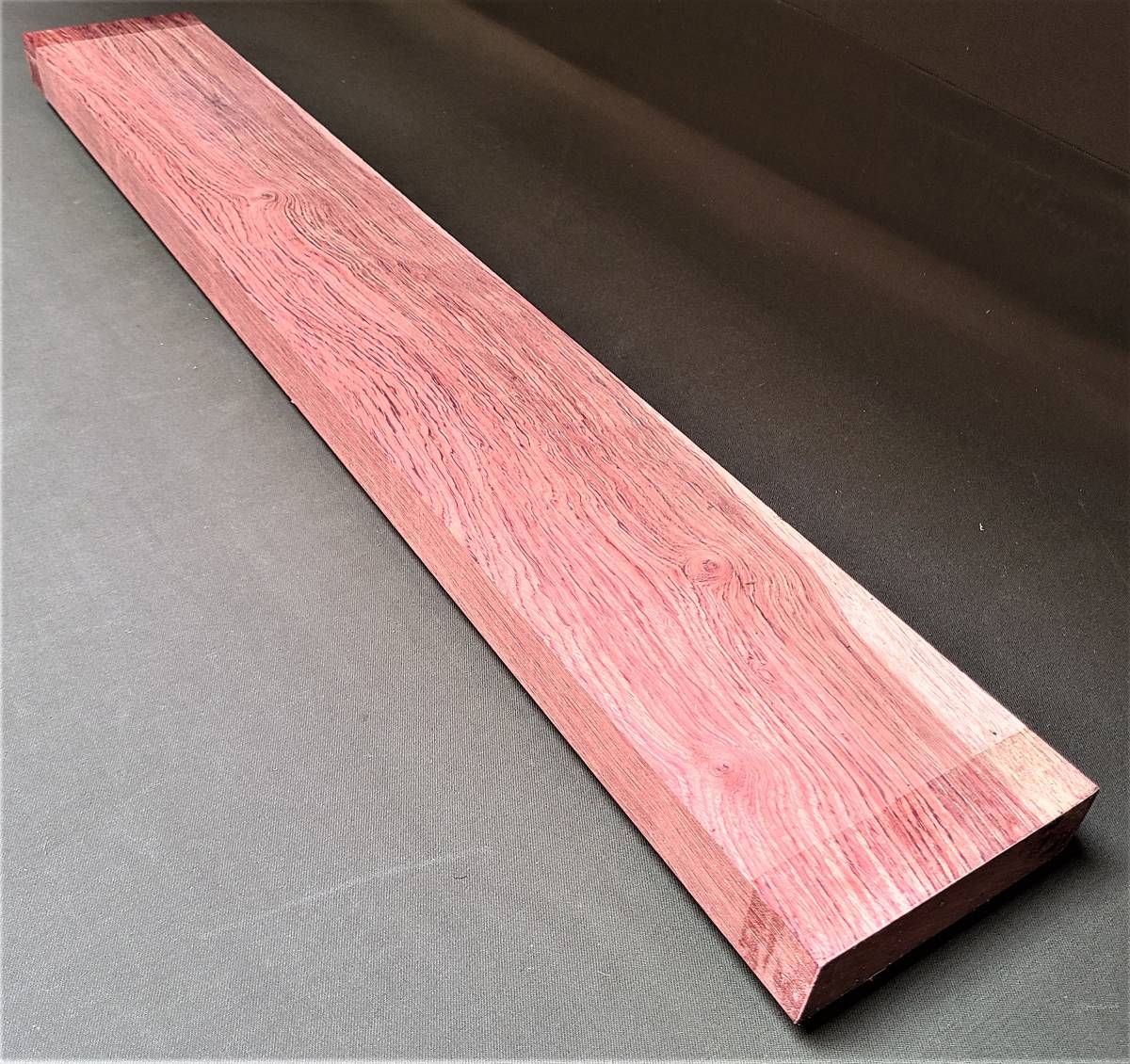 ブビンガ 【即決】◆ 無垢板 プレナー加工品 銘木 DIY ◆（518）