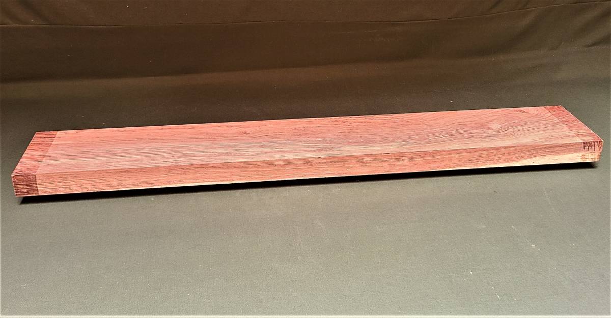 ブビンガ 【即決】◆ 無垢板 プレナー加工品 銘木 DIY ◆（518）
