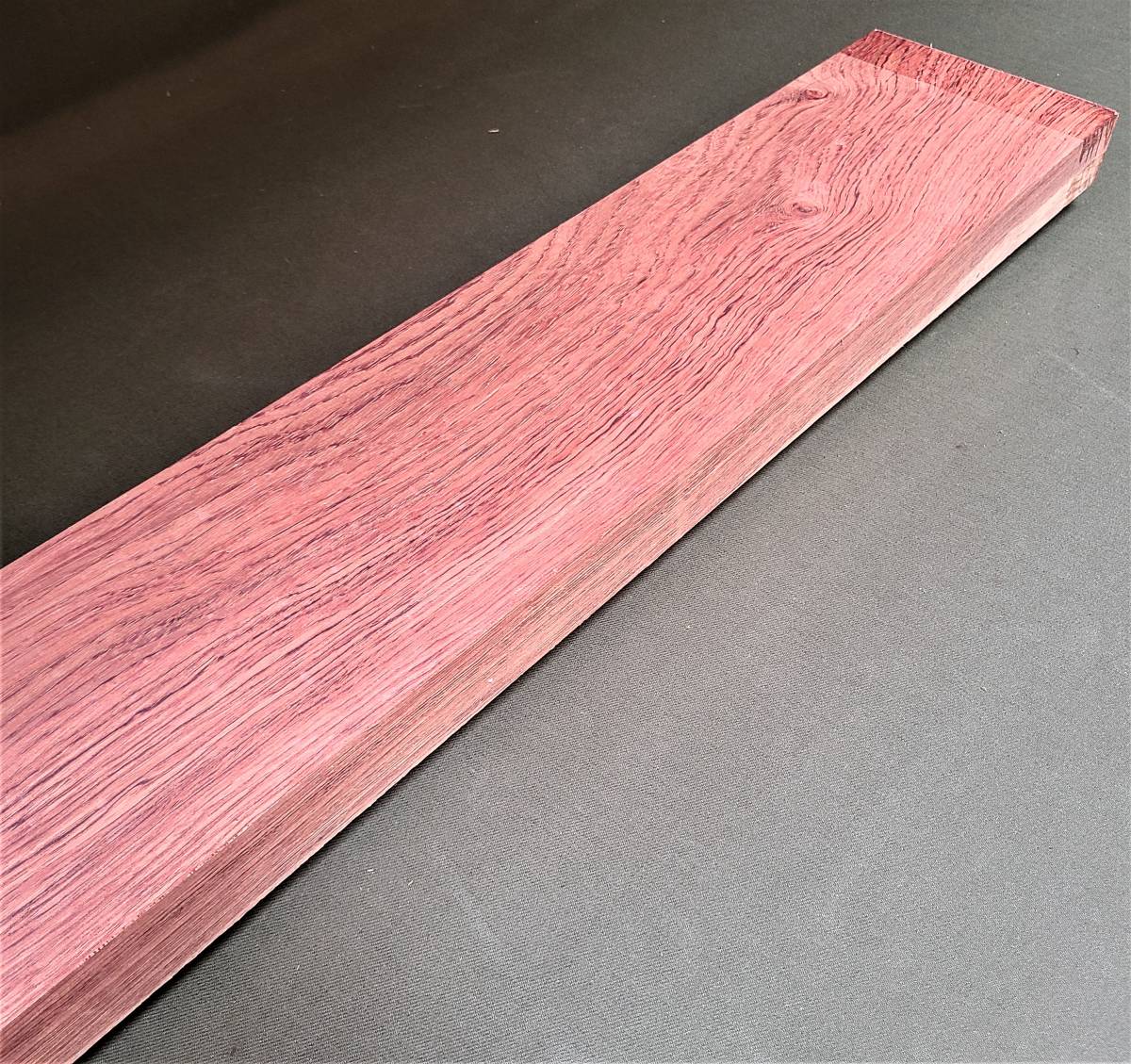 ブビンガ 【即決】◆ 無垢板 プレナー加工品 銘木 DIY ◆（518）