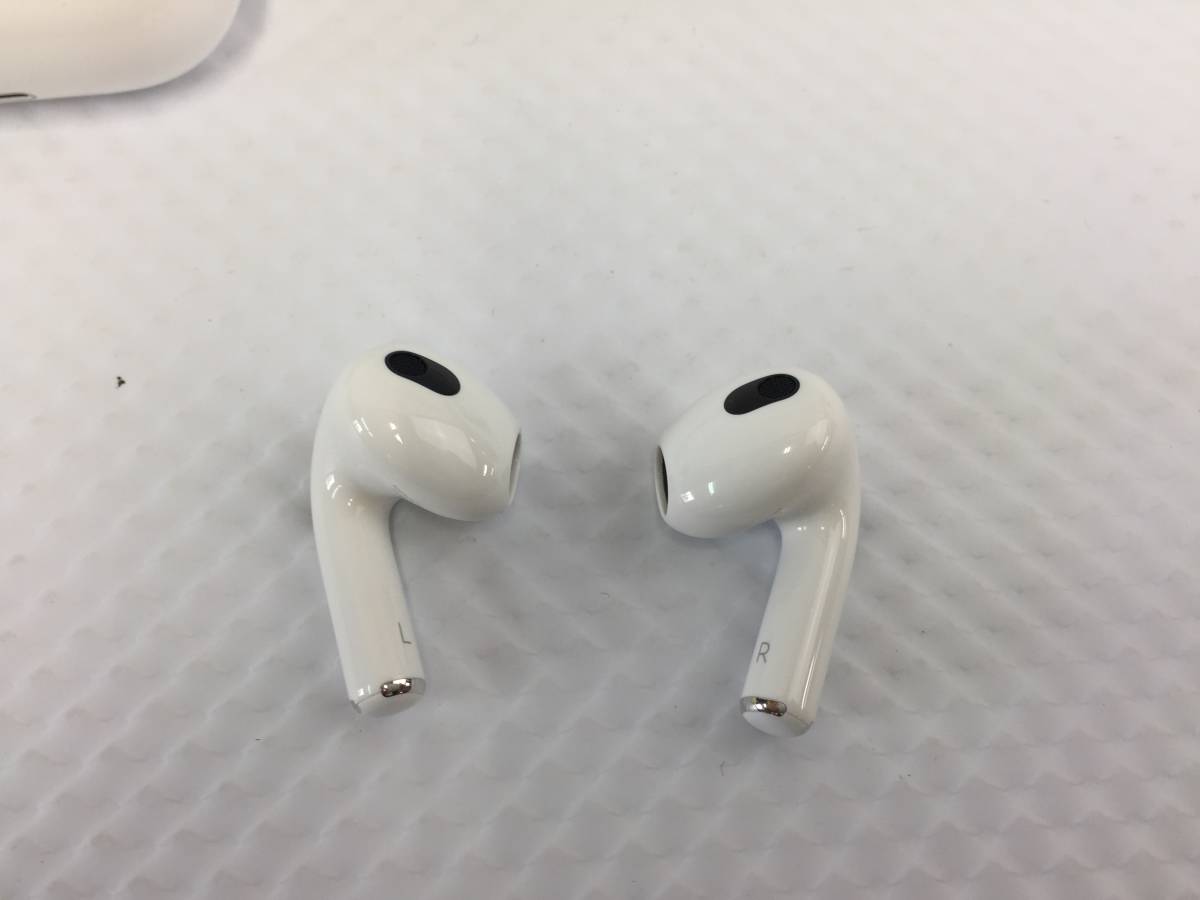 ifG480* 送料無料 Apple Air Pods 第3世代 ワイヤレスイヤホン MME73J