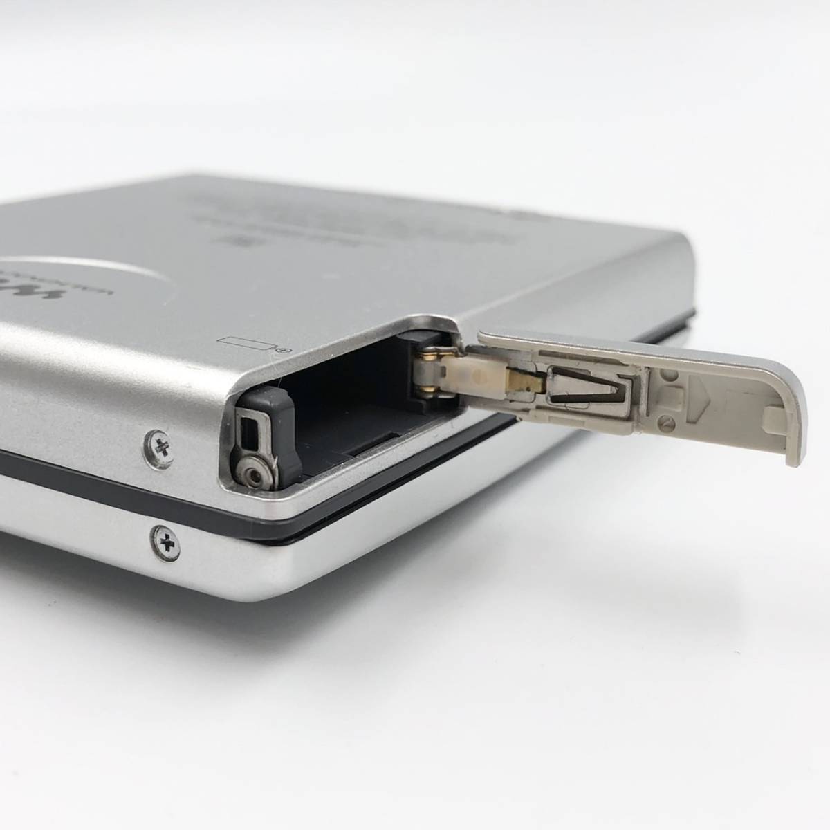 美品 SONY WALKMAN MZ-E505 ポータブルMDプレーヤー SONY MZ-E505