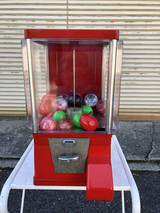 中古ガチャガチャ本体 】赤④昭和 レトロガチャ (ガチャガチャ本体)(筐 