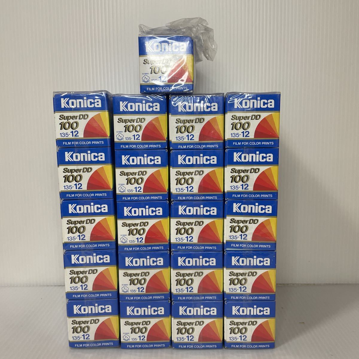 Konica コニカ メルカリ 期限切れ各1本 フジカラー ネガフィルム 