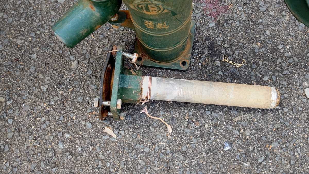 レトロ手押しポンプ、東邦ポンプ、TB手押しポンプ、手漕ぎポンプ