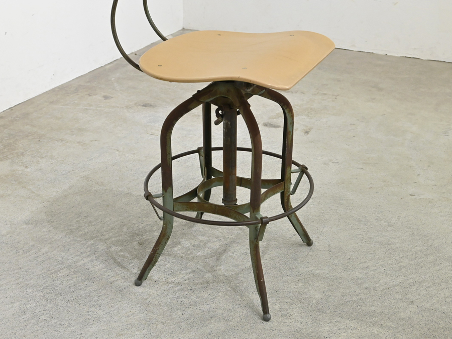 PFS トレドチェア アメリカ Toledo Metal Furniture 樹脂×鉄脚