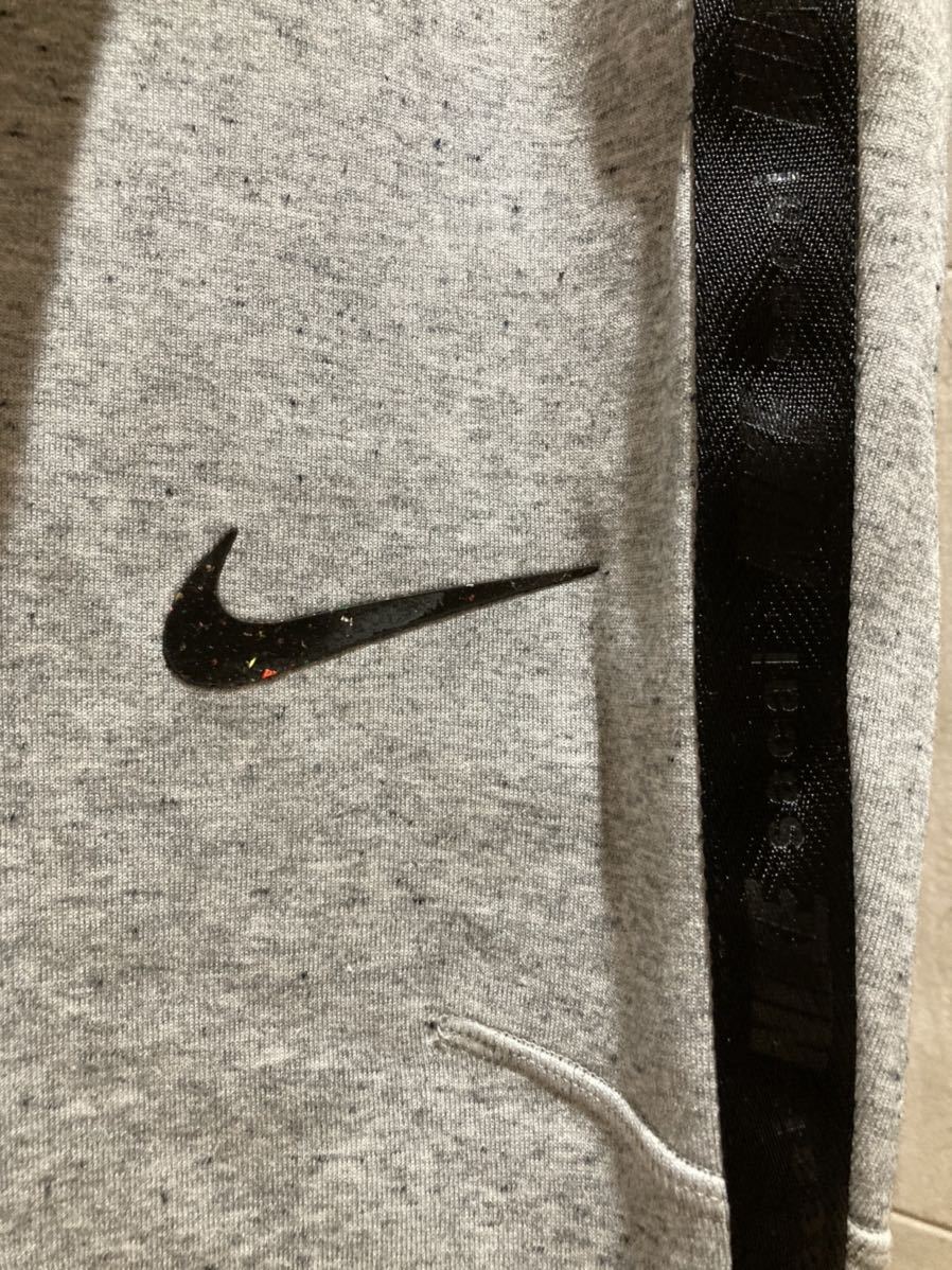 【送料無料】sacai × NIKE サカイ × ナイキ フリースジョガースウェットパンツ グレー M メンズ