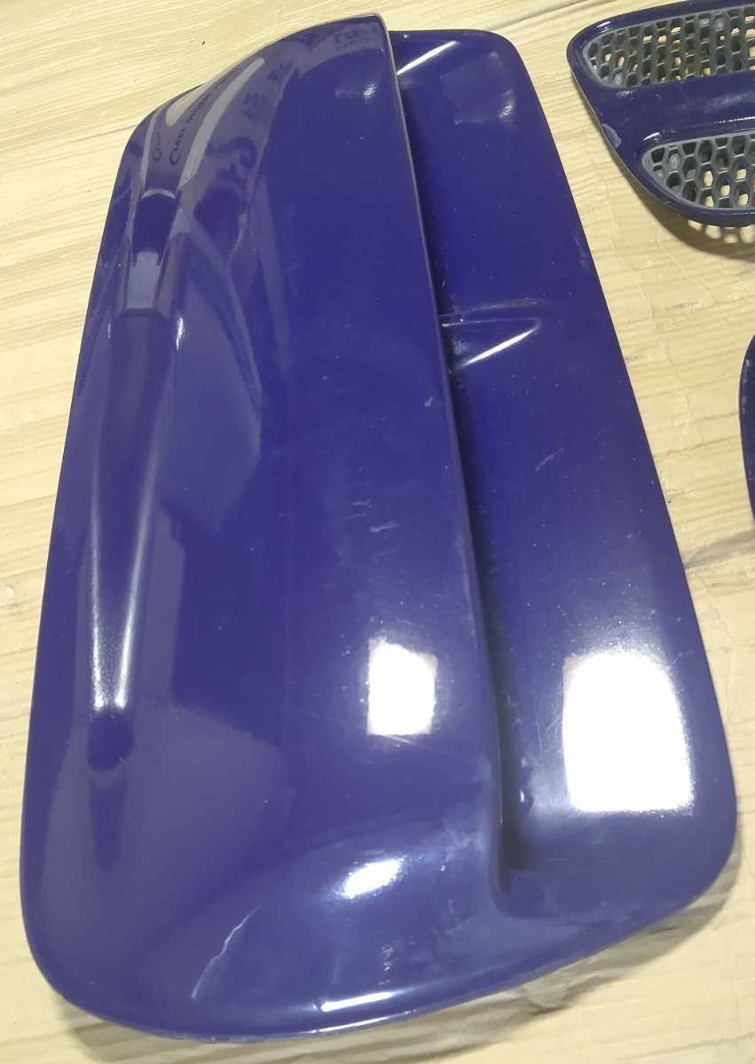 GC8 インプレッサ　フードブレスグリル　ボンネットエアスクープ　送料無料！ 送料無料！！インプレッサ(GC8/GF8)後期純正ボンネットエアスクープ