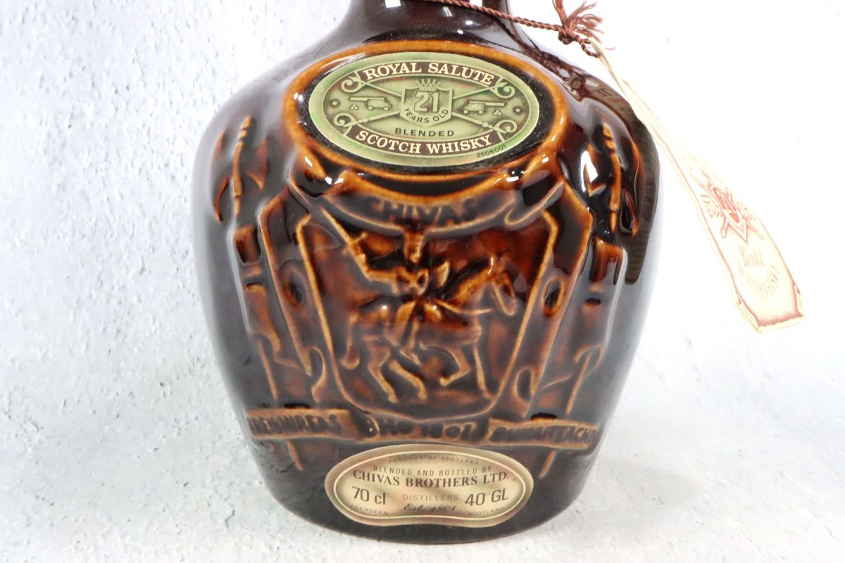 未開栓 CHIVAS ROYAL SALUTE 1000ml 21年 ロイヤルサルート21年