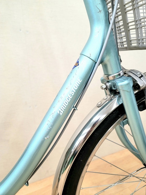 ☆直接引取歓迎☆ BRIDGESTONE 自転車 点灯虫 街乗り 買い物 通勤 通学 