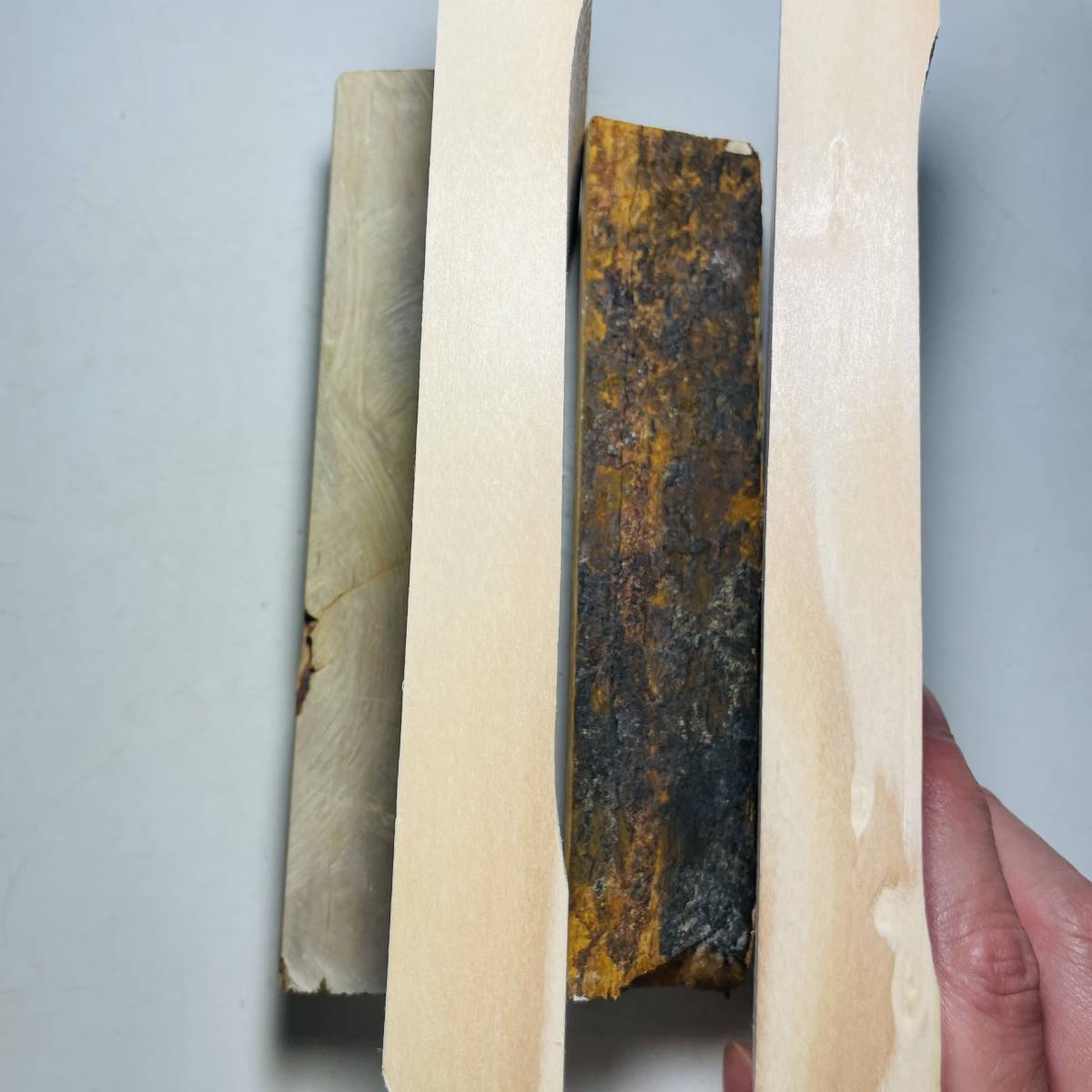 天然砥石 正本山 中山 2本セット 枯れ色薄カラス 仕上げ砥石 加藤鉱山