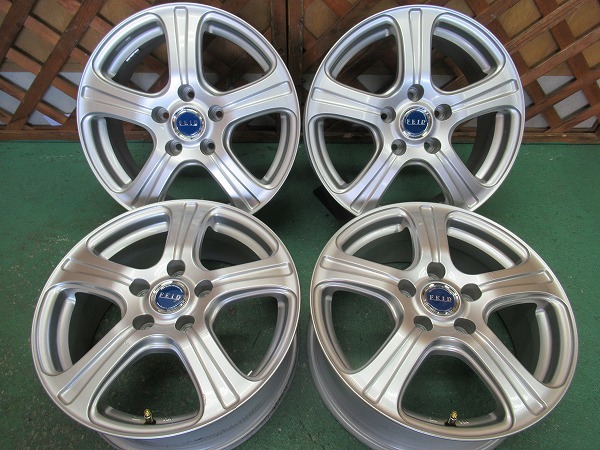 【安い，大得価】 R560 FEID アルミホイール 4本 6.5J +48 PCD114.3-5穴(社外品)｜売買されたオークション情報、yahooの商品情報をアーカイブ公開 - オークファン 5穴