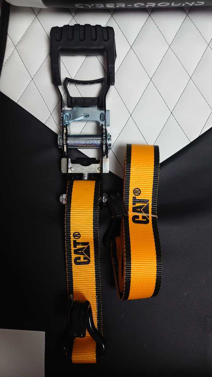  CAT キャタピラー タイダウンラチェットストラップ 耐荷重1000ポンド 454kg 16ft x 1-1/2in. 4.87m x 3.8cm(車載工具)｜売買されたオークション情報、yahooの商品情報をアーカイブ公開 - オークファン 車載工具