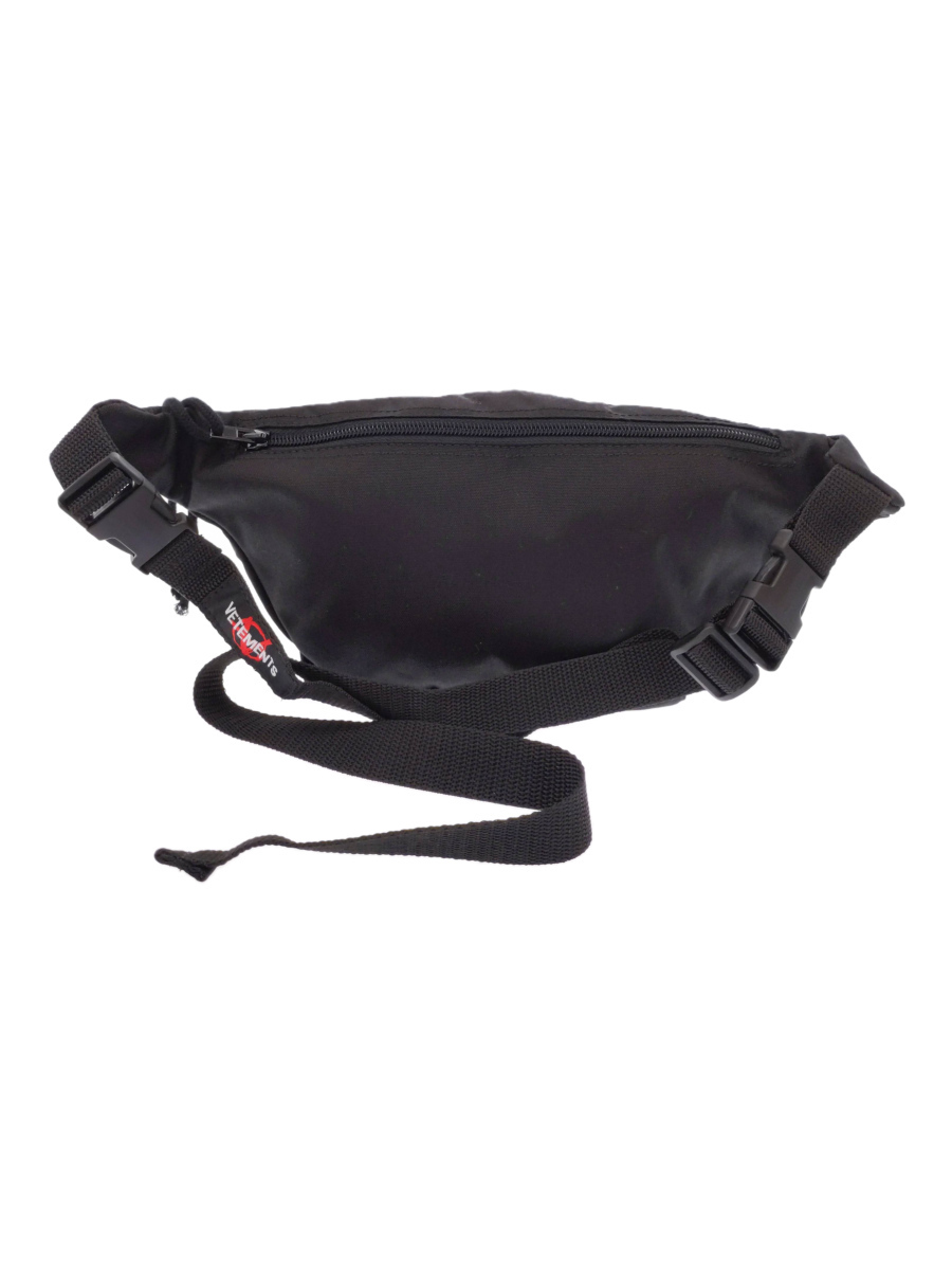 VETEMENTS◆ウエストバッグ/-/ブラック/New Classic Fanny Pack/19AW VETEMENTS◇ウエストバッグ&frasl;キャンバス&frasl;ブラック 送料⁄関込 VETEMENTS◇ヴェトモン&frasl;ウエストバッグ&frasl;ポリエステル&frasl;マルチ ビッグ ヴェトモン LABEL