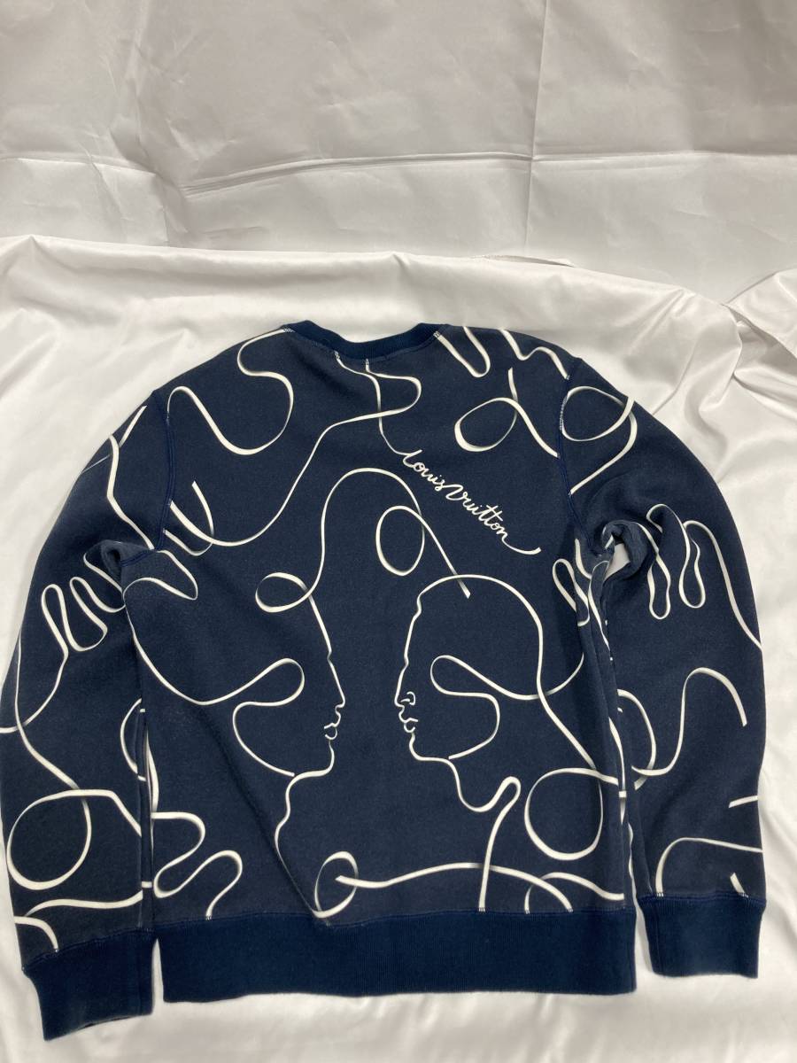 LOUISVUITTON ルイヴィトン　トレーナー　Mサイズ LOUIS ルイヴィトン VUITTON 中古ルイヴィトン ブルー スタッズ