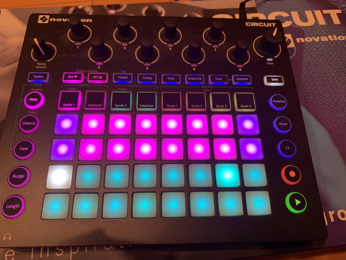 CIRCUIT novation Groove Box 元箱 電源 付属ケーブル 【公式通販】