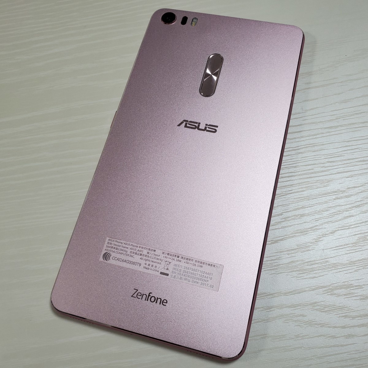 値下げ中☆Zenfone3 ultra (ZU680KL) ローズゴールド ☆【21686WM】 完動品 ASUS ZenFone 3 Ultra ZU680K ローズゴールド