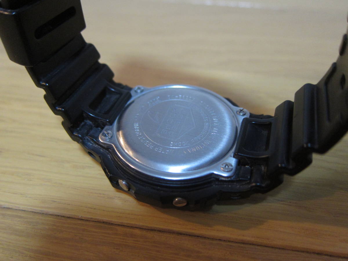 CASIO G-SHOCK DW-5600E-1V【スピード復刻】海外モデル 完動品 CASIO