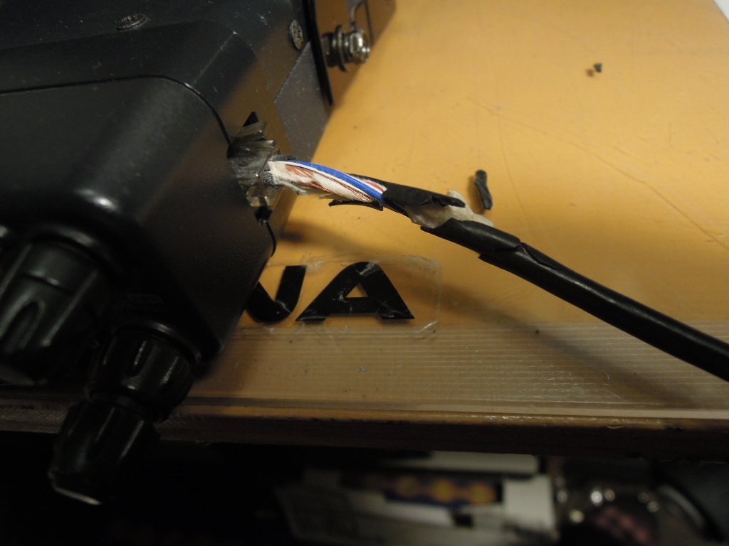 八重洲、YAESU Model：FT-8900 Quad Band 29/50/144/430MHz FM無線