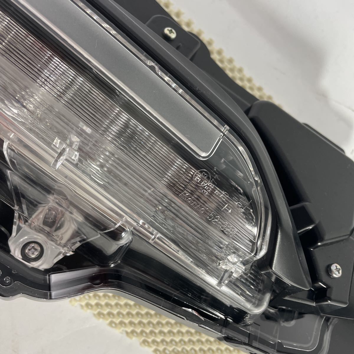 M 34-3-3ヤリスクロス 右　 MXPB10 MXPB15　デイライト　ターンシグナルランプ　 52-328 MXPB15 トヨタ ヤリスクロスの新車グレード一覧（2ページ目）｜新車・未 MXPB10 MXPJ10 MXPJ15