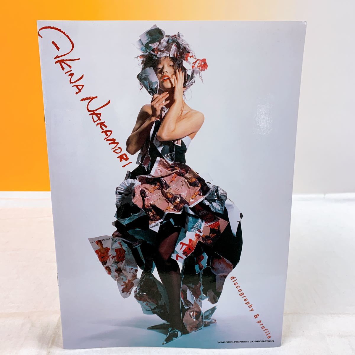 豊富な，新品 A-2 中森明菜 discography&profile パンフレット