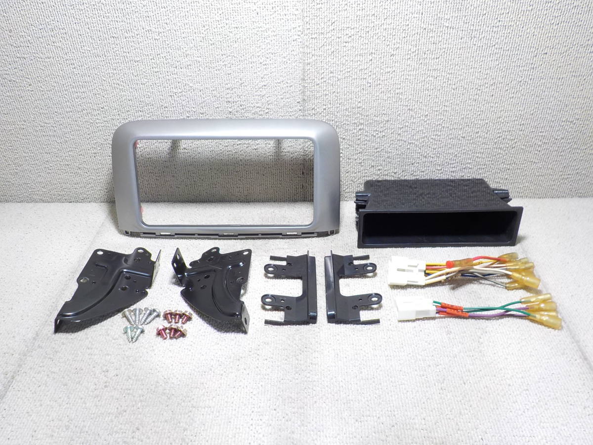 タント L375S L385S 2DINワイド 純正 オーディオパネル 社外デッキ取付キット 1DIN小物入れ ハーネス ステー ビス付き●22016448三J1803●
