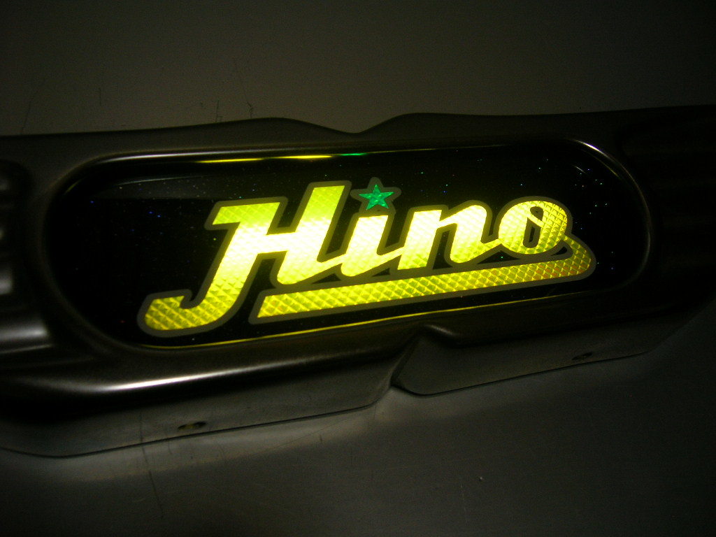 日野 Hino バスマーク ウイングマーク メッキ デコトラ トラックパーツ