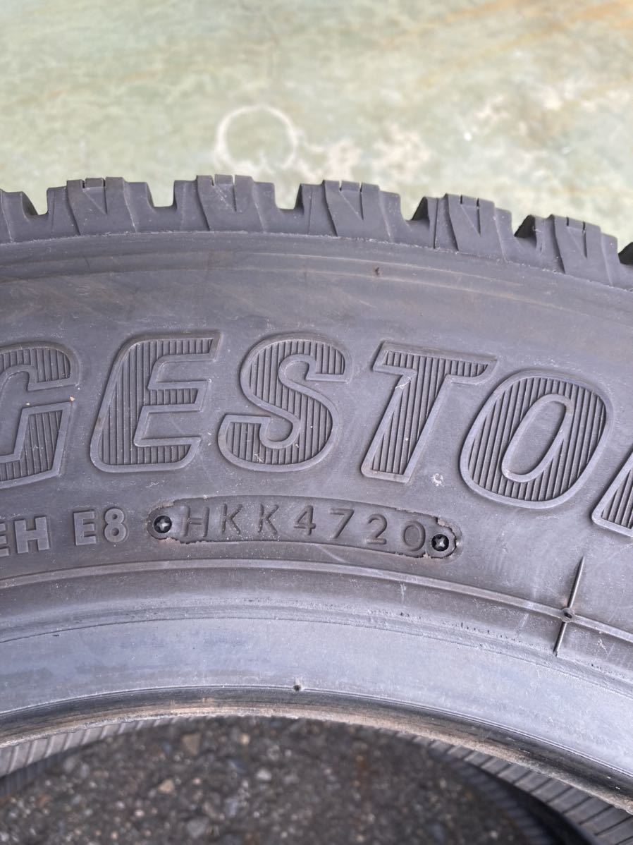 205／70R17、5 ブリヂストン　スタッドレス　6本セット 205&frasl;70R17.5 ブリヂストン W979 2023年製 バリ山★即納 9分溝