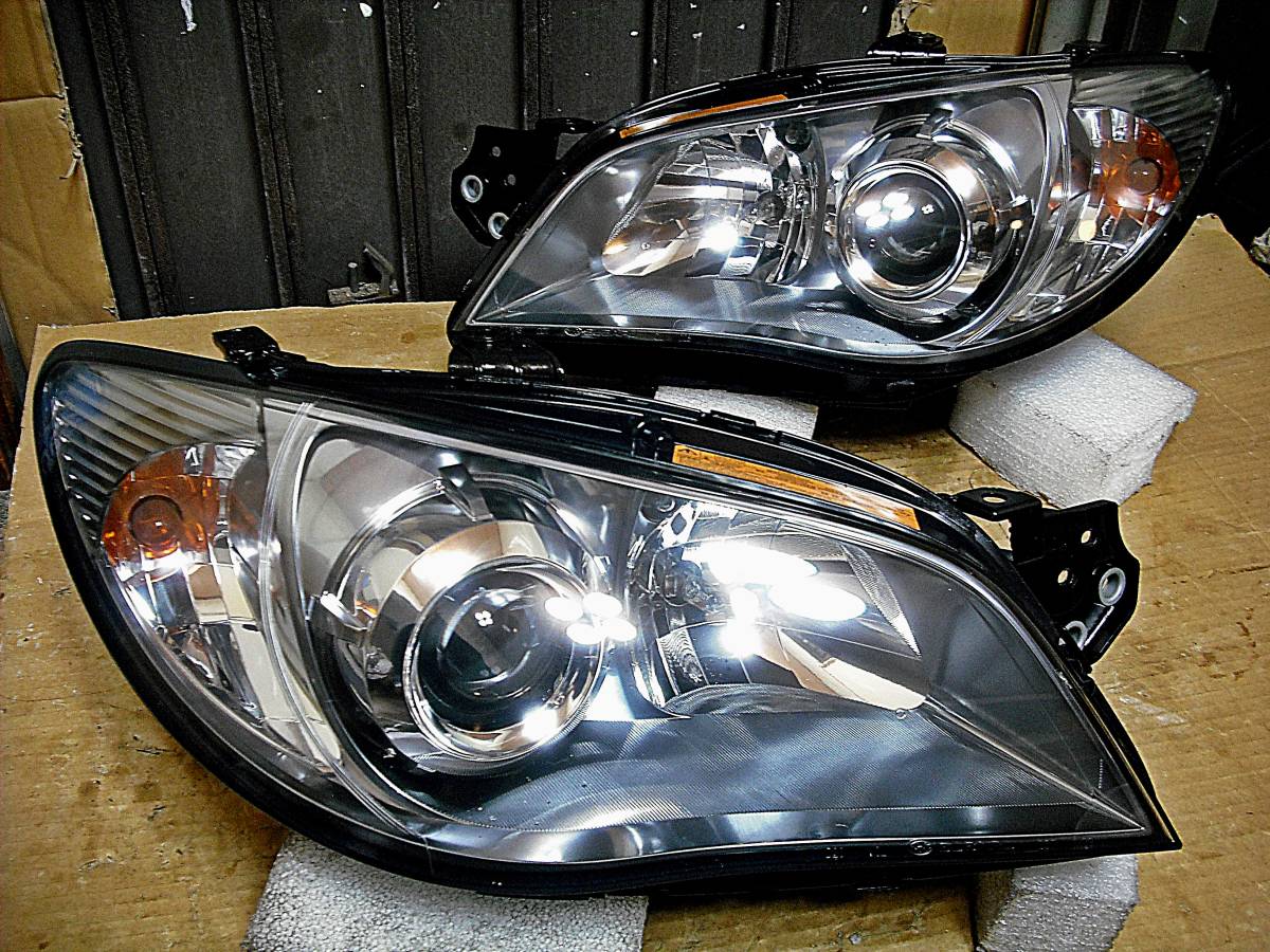美品 GG GD インプレッサ 後期 鷹目 HID キセノン ヘッドライト左右 美品 GG GD GDB インプレッサ 後期 鷹目 WRX STI HID キセノン ヘッド