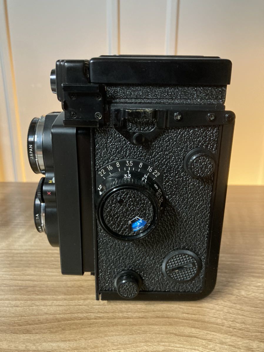極美品 YASHICA mat 124Gヤシカ 二眼レフ フィルムカメラ 外観 【公式