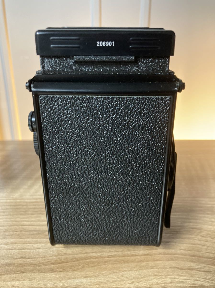 極美品 YASHICA mat 124Gヤシカ 二眼レフ フィルムカメラ 外観 【公式