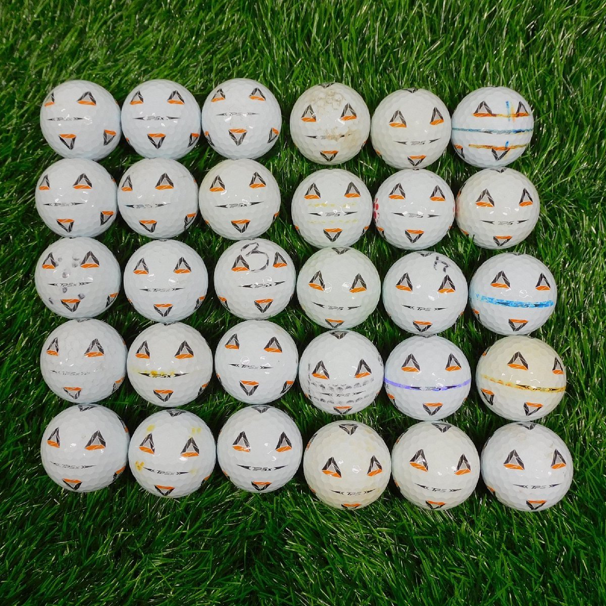 ◆打ち較べセット◆テイラーメイド◆TP5&TP5x Pix◆トライアングル◆30個◆Cランク◆ロストボール◆ゴルフボール◆TaylorMade◆