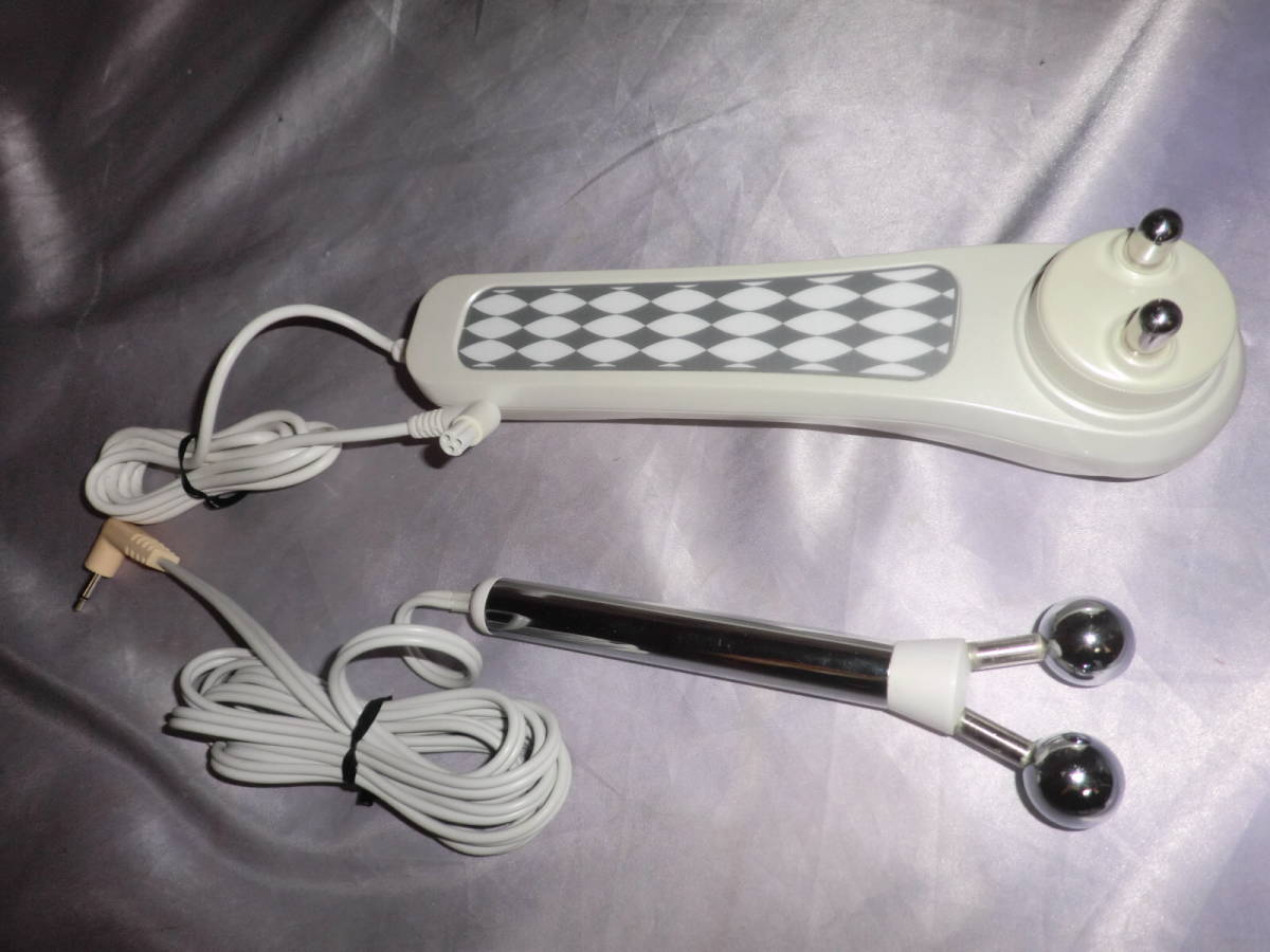 たかの友梨☆クリスタルS（エス）□高周波 RFラジオ波 温熱EMS美容機器 ☆