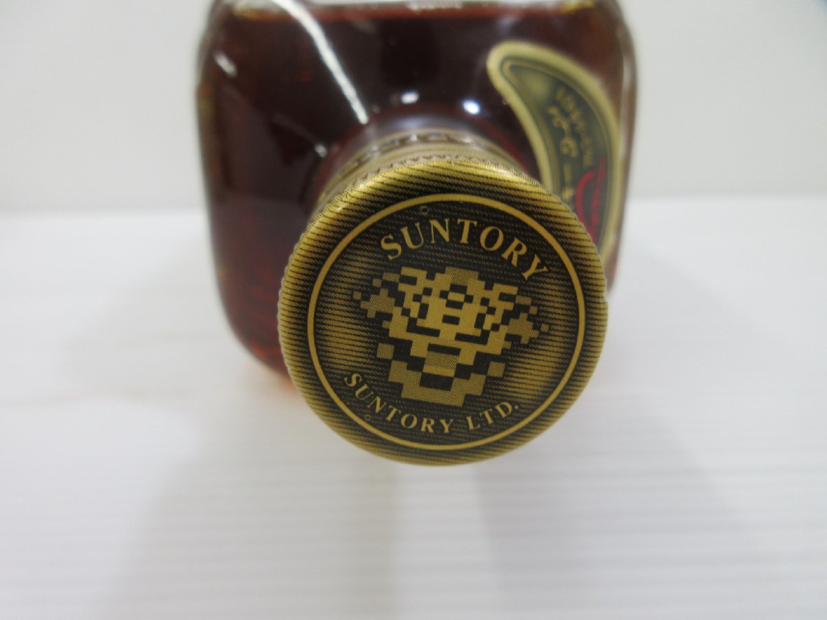 サントリー SUNTORY 角瓶 特角 ウイスキー 10年 特角10年 角瓶発売