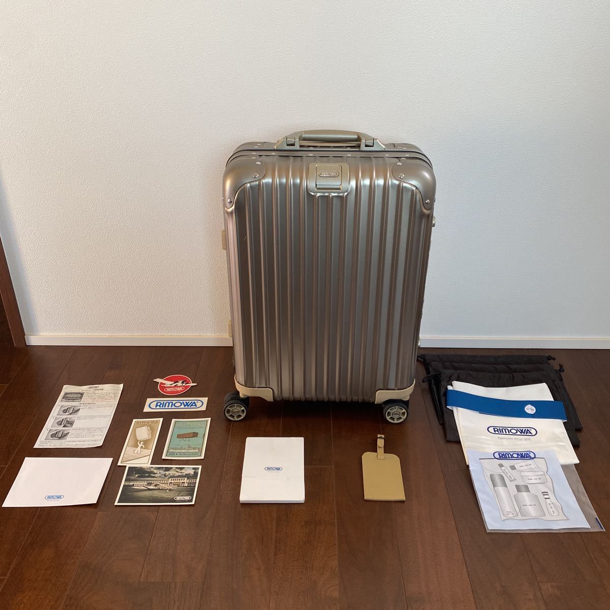 RIMOWA リモワ トパーズチタニウム 32L 機内持ち込み RIMOWA リモワ