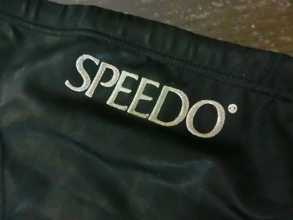 中古品☆SPEEDO♪アクアブレード２♪ダイナカット♪メンズ競泳水着Mサイズ　競パン　ブーメラン　水着＆レオタード３着まで同梱可　