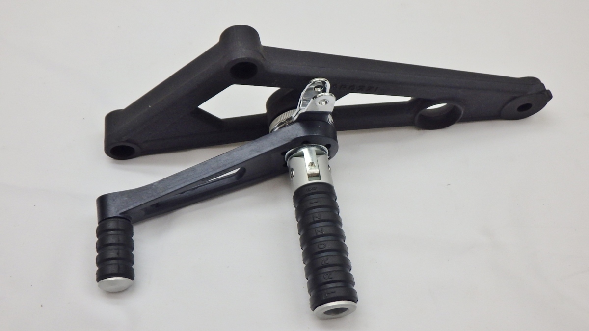 S22□RZ250 1980-82 タロッティ バックステップ 可倒式 black 130031