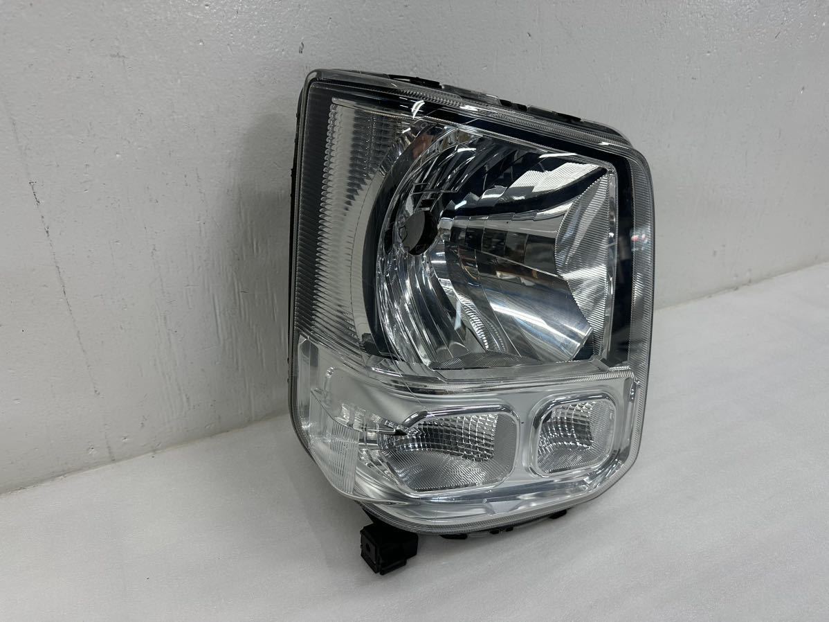 4N4 エブリィ DA17V 純正 ハロゲン ヘッドライト 右 LE14C6327 ヘッド