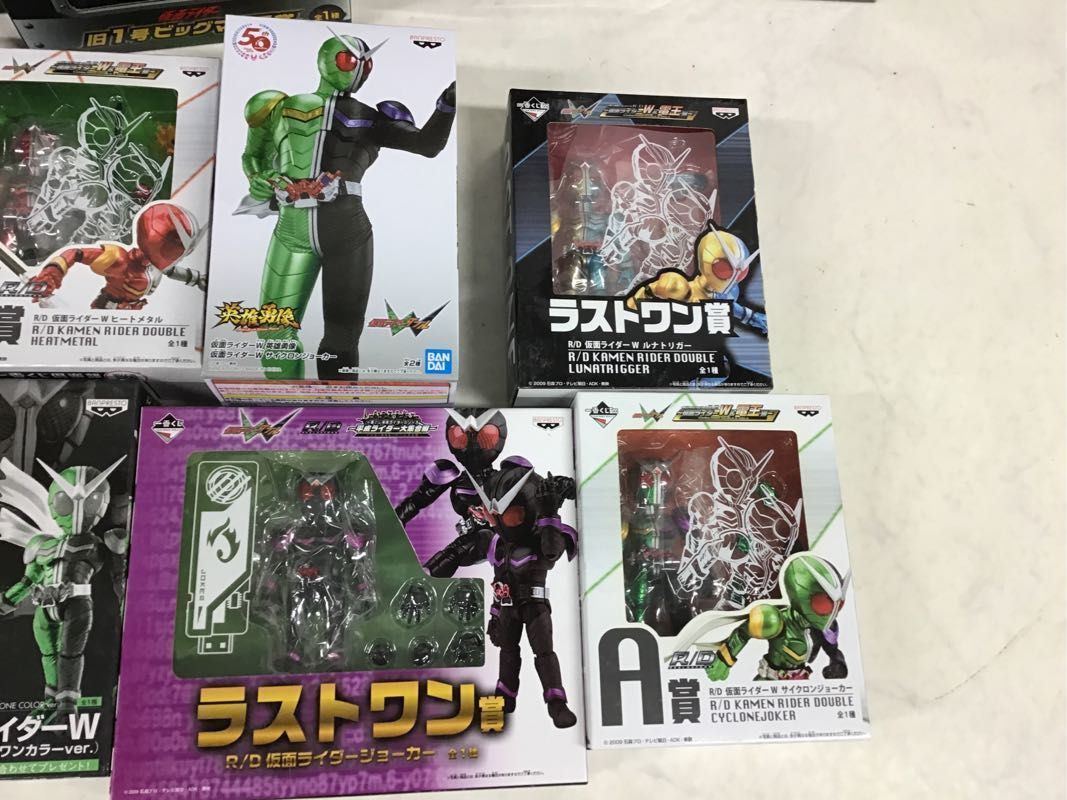 同梱不可 ジャンク 1円〜 Yahoo!オークション - 仮面ライダーオーズ 仮面ライダー ライダーマスクディスプレイ等 ライダーマスクディスプレイ 仮面ライダー、ウルトラマンティガ、セブン他 一番くじ ウルトラマン 「仮面ライダー ビッグマスク賞 ☆ジャンク☆ 仮面ライダー旧1号