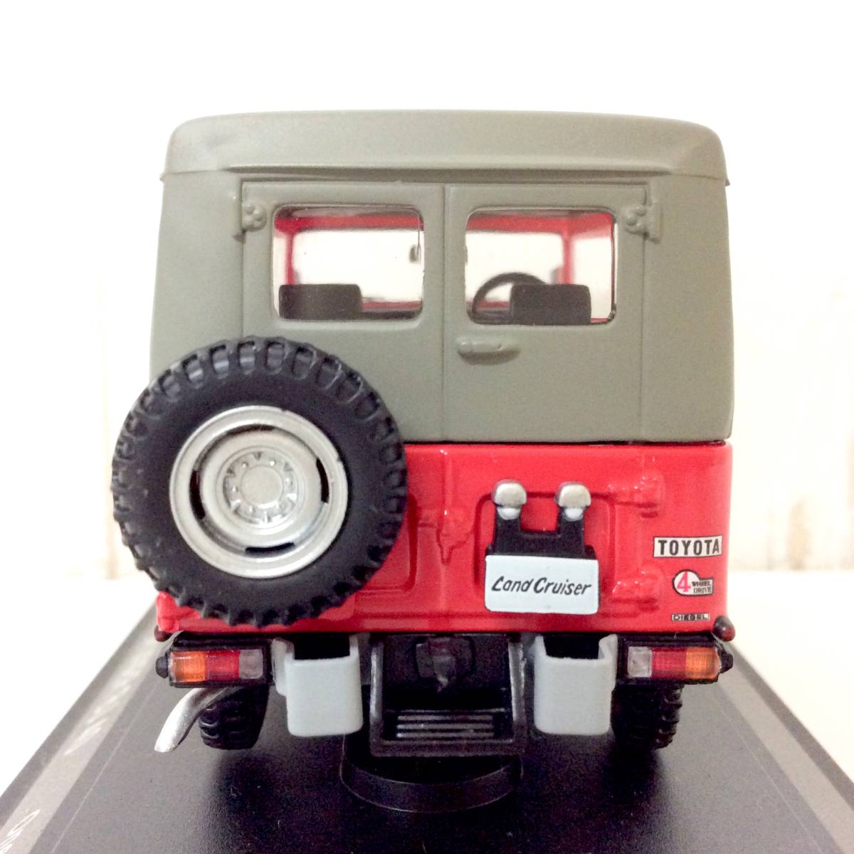EBBRO 【 TOYOTA LAND CRUISER BJ40 】 トヨタ ランドクルーザー 40系 