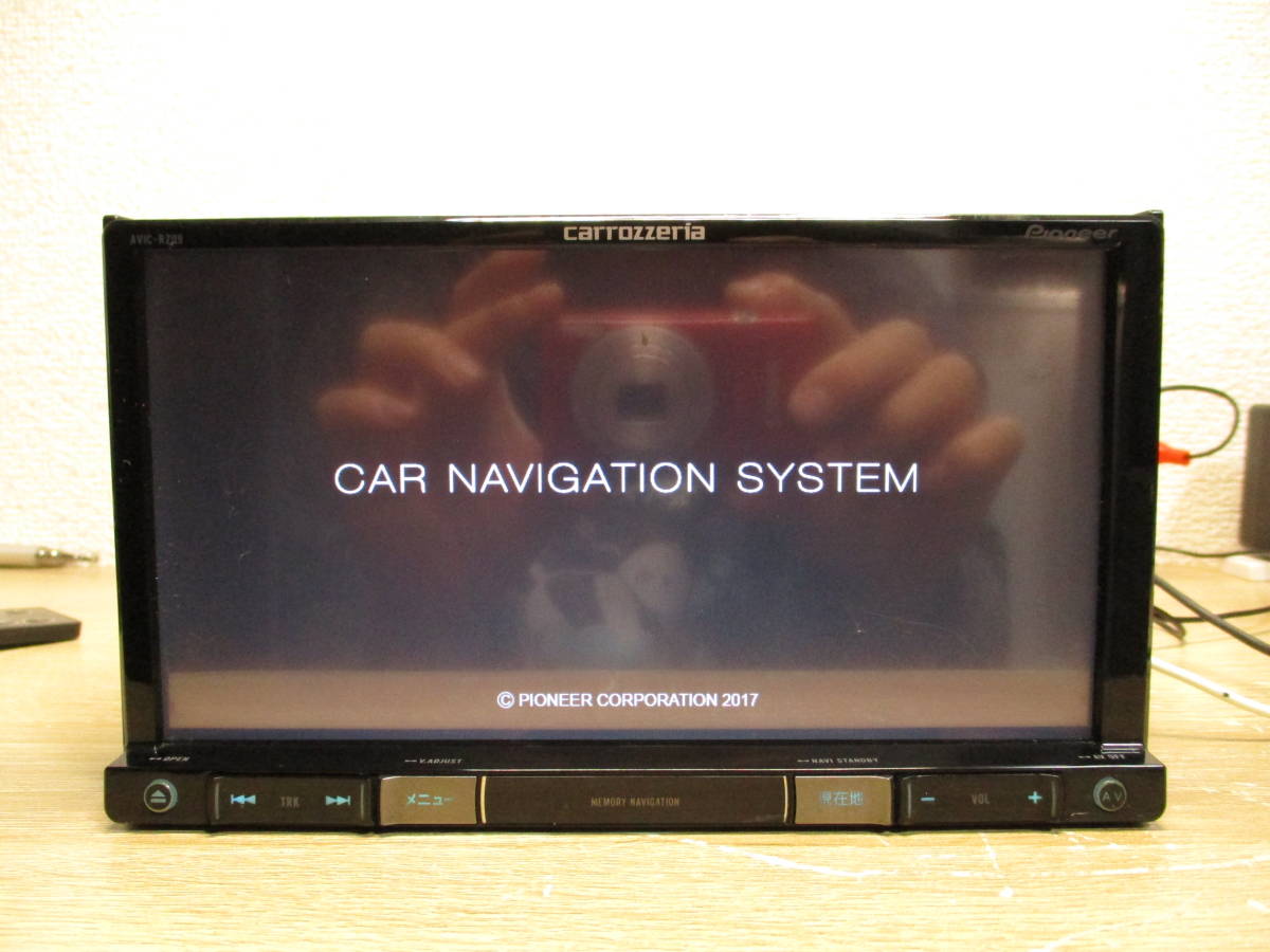 カロッツェリア carrozzeria メモリーナビ AVIC-RZ09 AVIC-RZ09地図