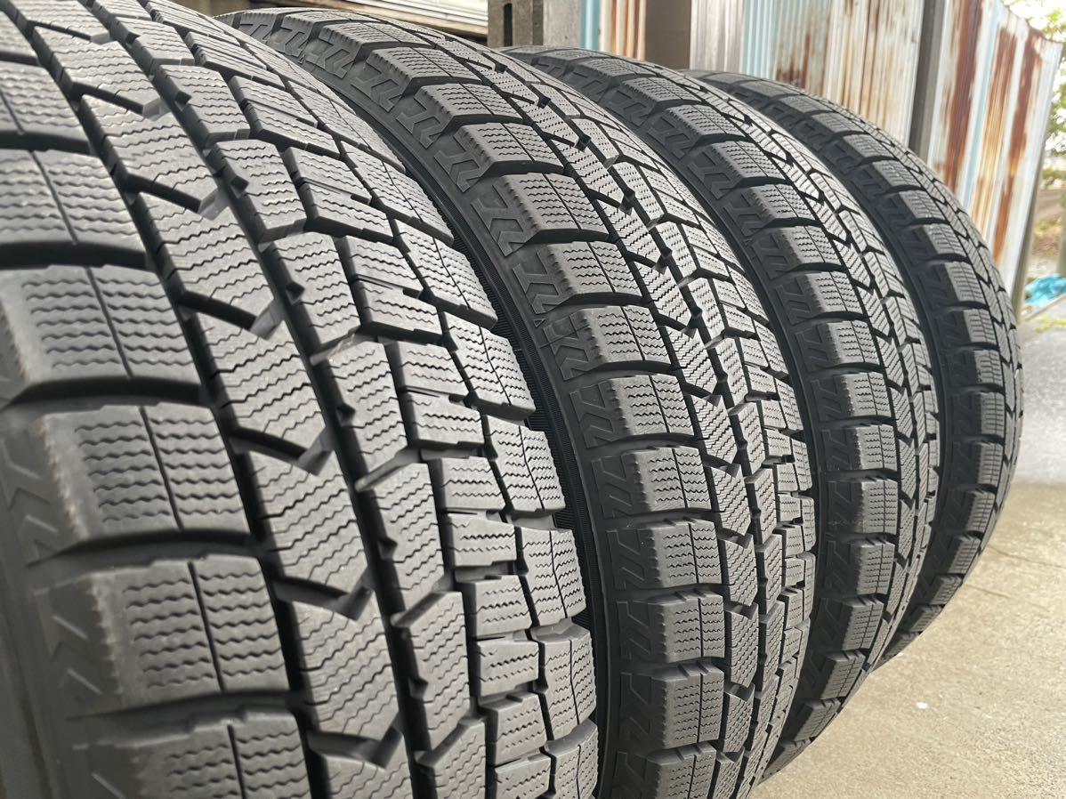 ダンロップ 4本セット DUNLOP 185&frasl;60R15 84S 5&frasl;114.3 ダンロップ ウインターマックス02 スタッドレス4本SET 225/60R17 バリ溝 トヨタ純正ホイール☆アルファード.ヴェルファイア.ハリアー等に!