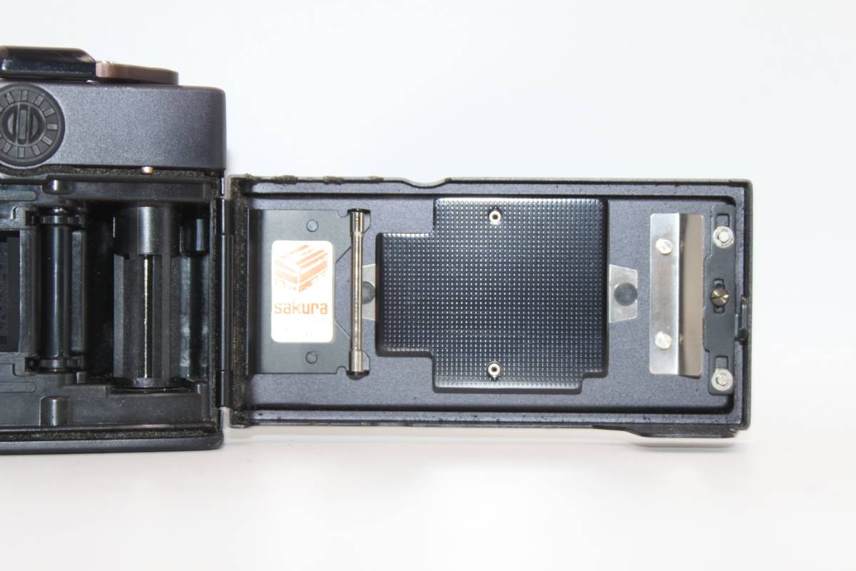 露出計OK・整備済みKonicaコニカC35 flashmatic グリーン