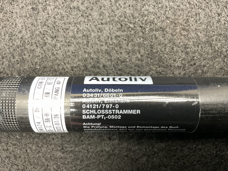 BM124 E61 PU25 525i ツーリング Mスポーツ 左フロント シートベルト キャッチ&frasl;バックル ★動作OK&frasl;エラー無し ○ 525i  BM124 PU25 BMW・525iツーリングＭスポーツ（E61） 試乗動画 試乗レポート|徹底