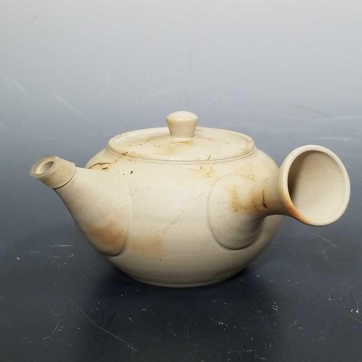 美術品・アンティーク・コレクション 明治期 白泥獣口 提手式急須 高台水