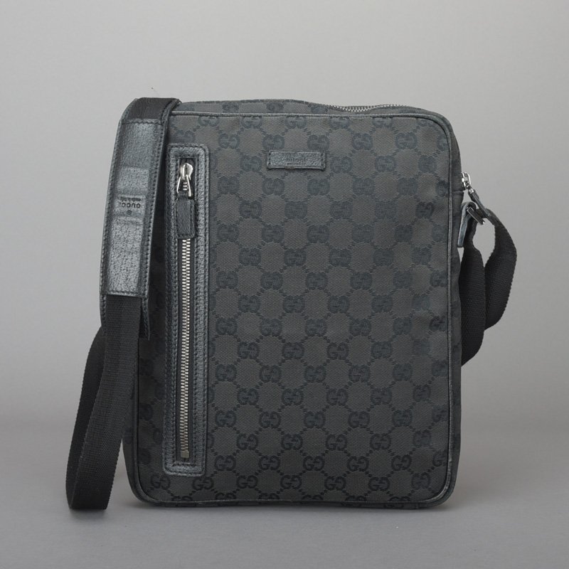 1円 GUCCI グッチ ショルダーバッグ GGキャンバス レザー ブラック 