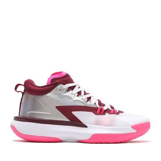 NIKE ジョーダン ZION 1PF DA3129-100/27cm スーパーヒーローのアーマーから着想を得てデザイン 0 PF JORDAN GOLD-WHITE BLACK&frasl;METALLIC PFナイキ