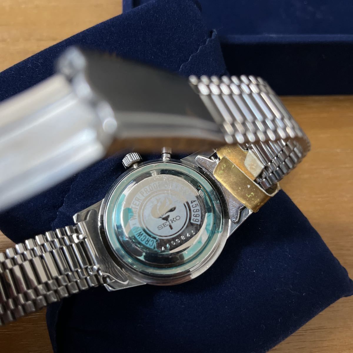 極 稀少 シルバーリング SEIKO セイコー ワンプッシュクロノ 1st.モデル 聖火マーク 45899 手巻 オリジナル時計バンド 化粧箱 ...