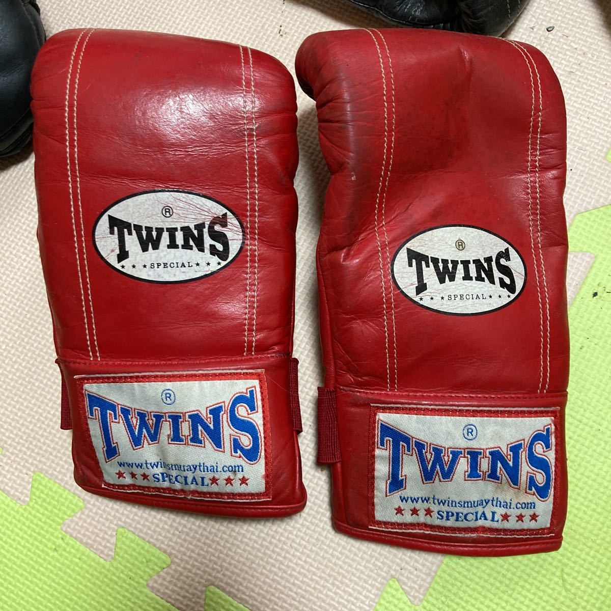 twinsグローブ YOKKAO fairtex windy ウイニング 目出度い